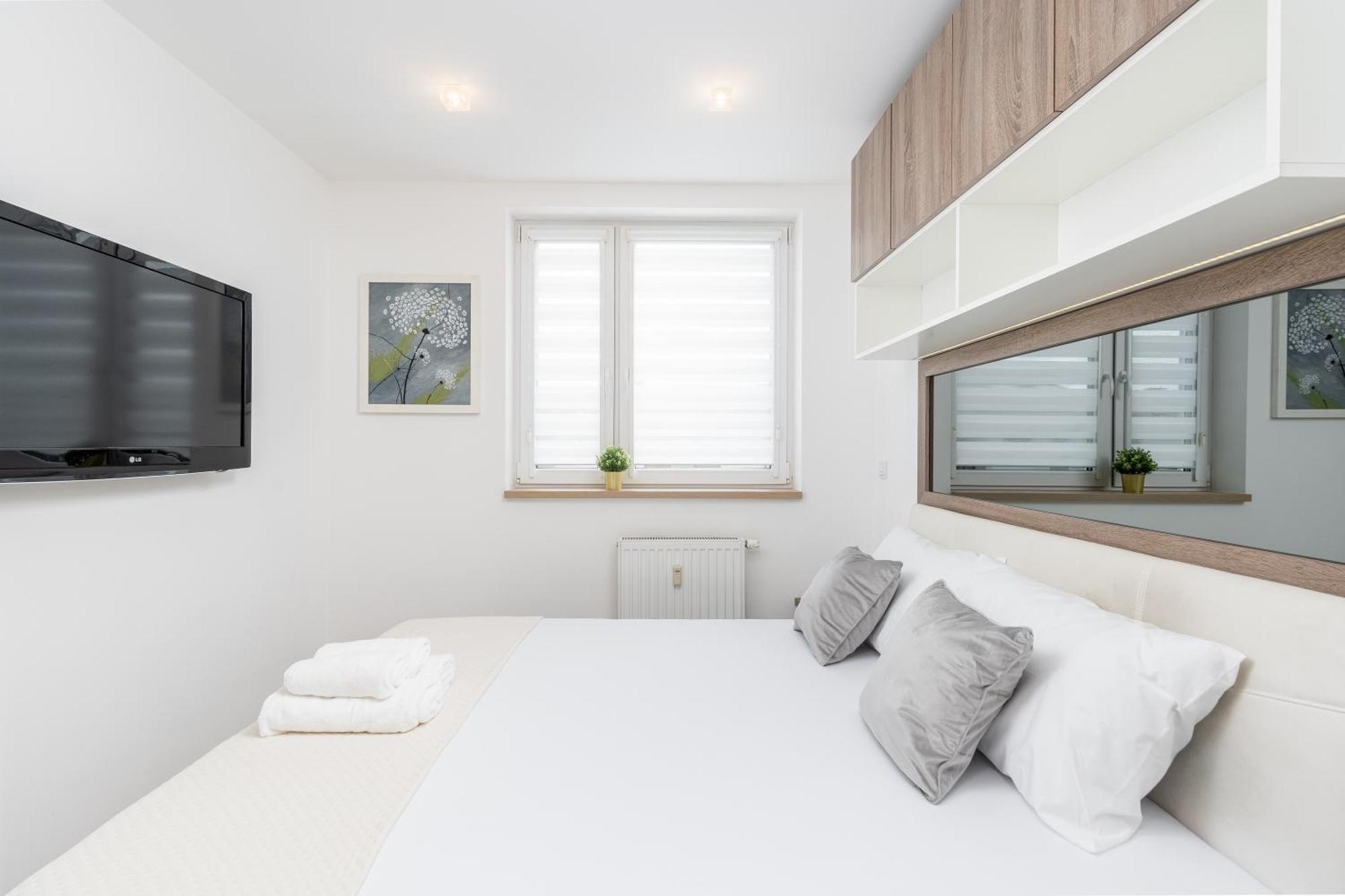 Sunny Kliny Apartment Krakau Buitenkant foto